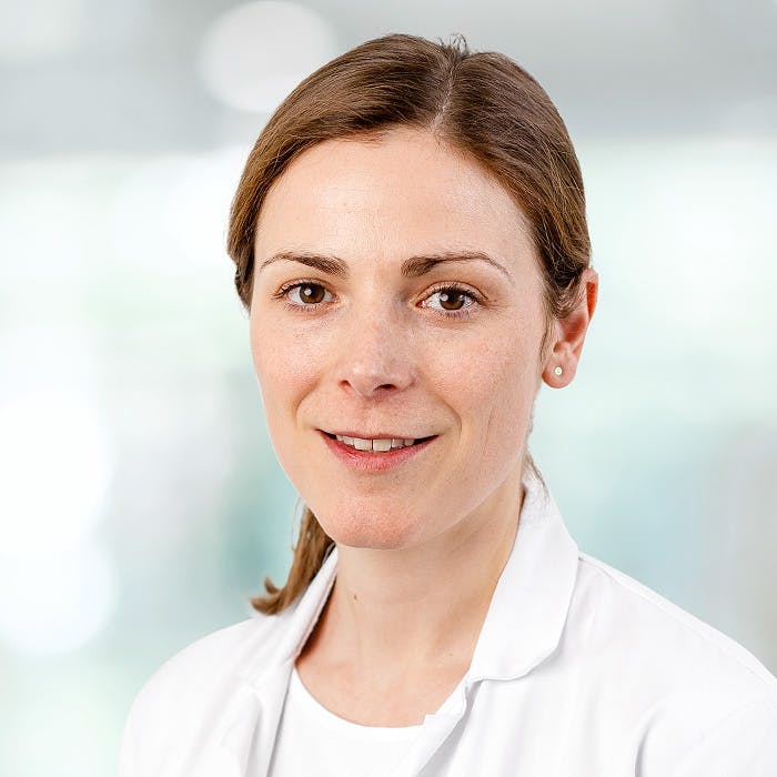 Portrait photo of Dr Kristina Bolten