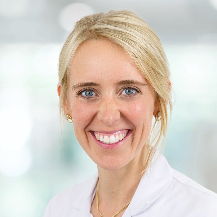 Portrait photo of Dr Elisa Heising